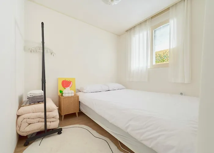 招待所 House